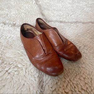 Pre-loved Frye Leather Slip ons